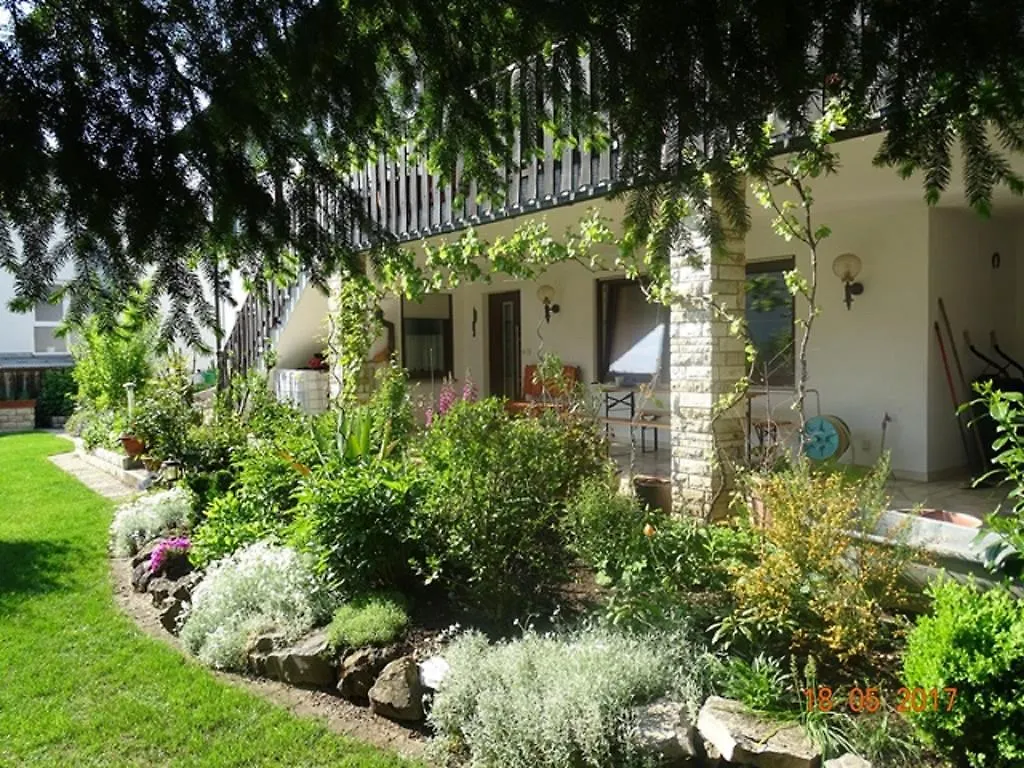 Ferienwohnung Am Sonnigen Hang Riedenburg 0*,